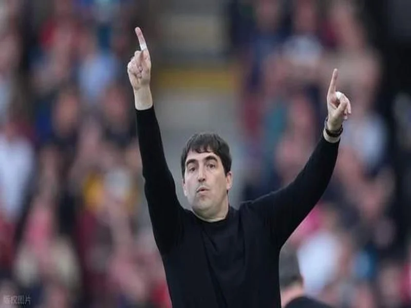 塔帅:昨天打给伊劳拉,跟他说是你让我们的冠军失而复得